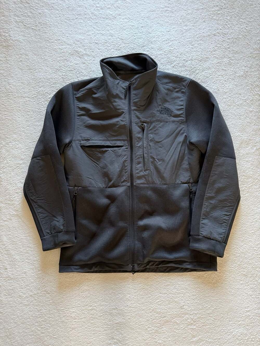 The North Face Men's Hybrid Full-Zip Medium Jacket Charcoal Gray Softshell